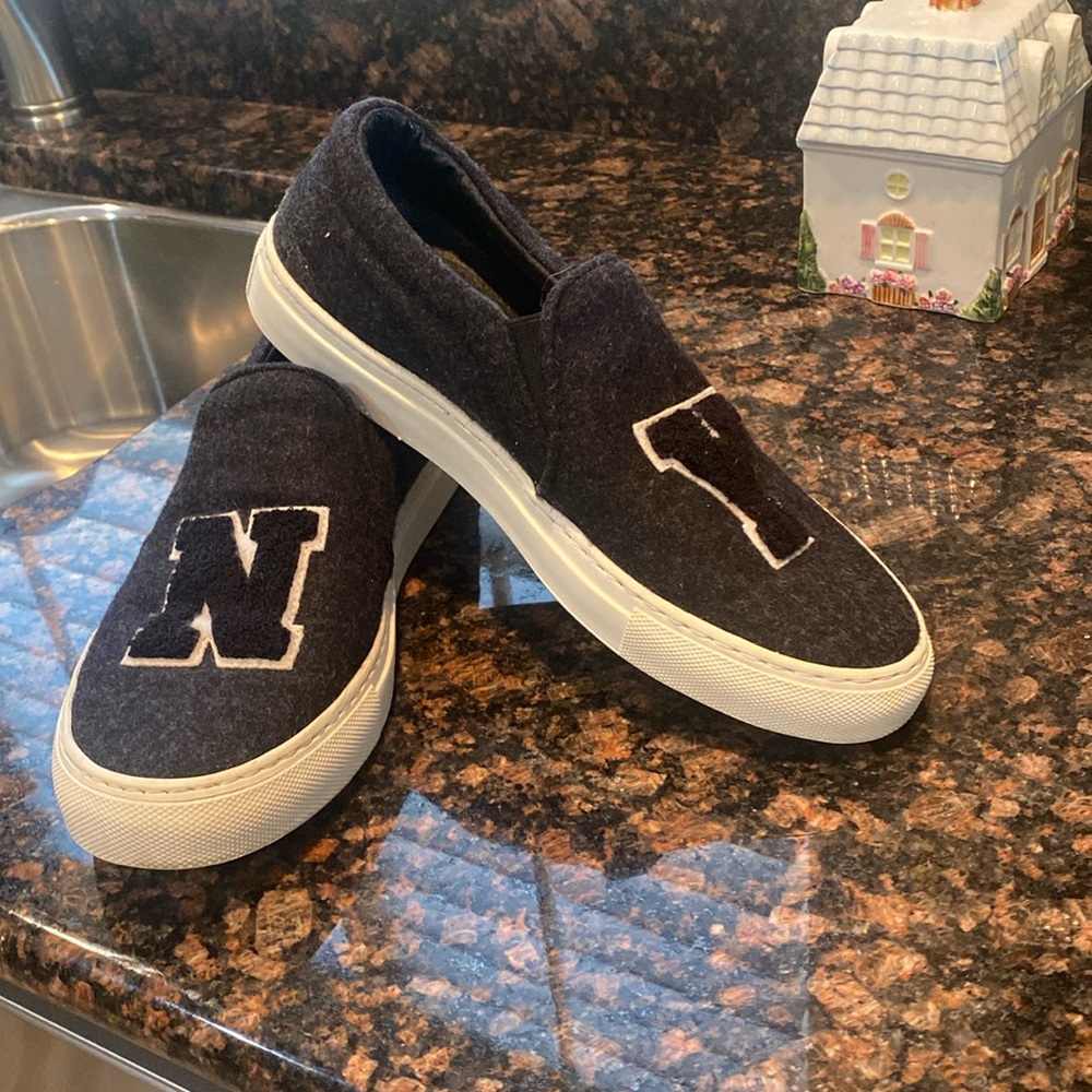 Joshua Sanders NY Slip-on Sz 39!  In terrific condition.